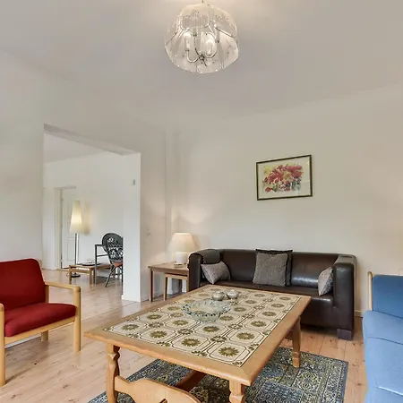 Bjerndrup Lejlighed شقة Bjerndrup